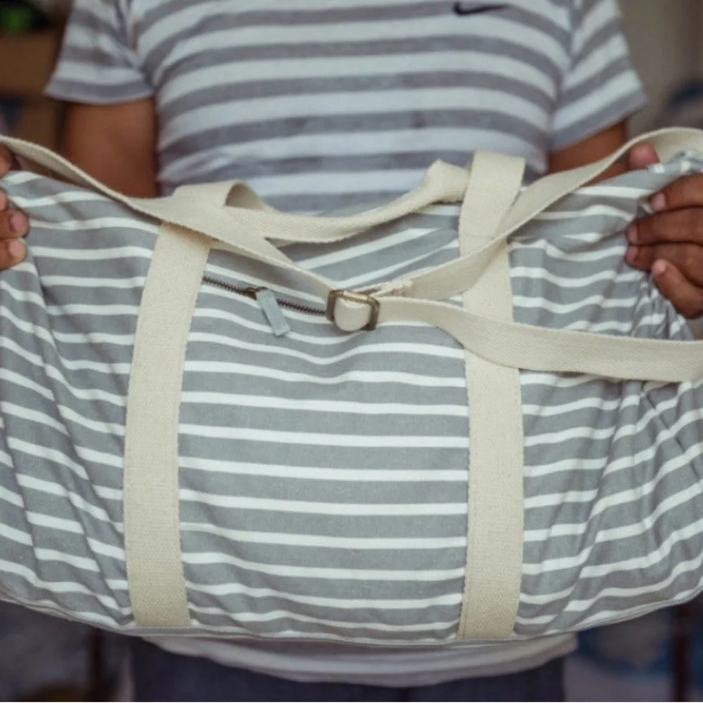 Know Supply Weekend Striped Gray and White Travel Bag Set with travel bags - Picture 3 of 8